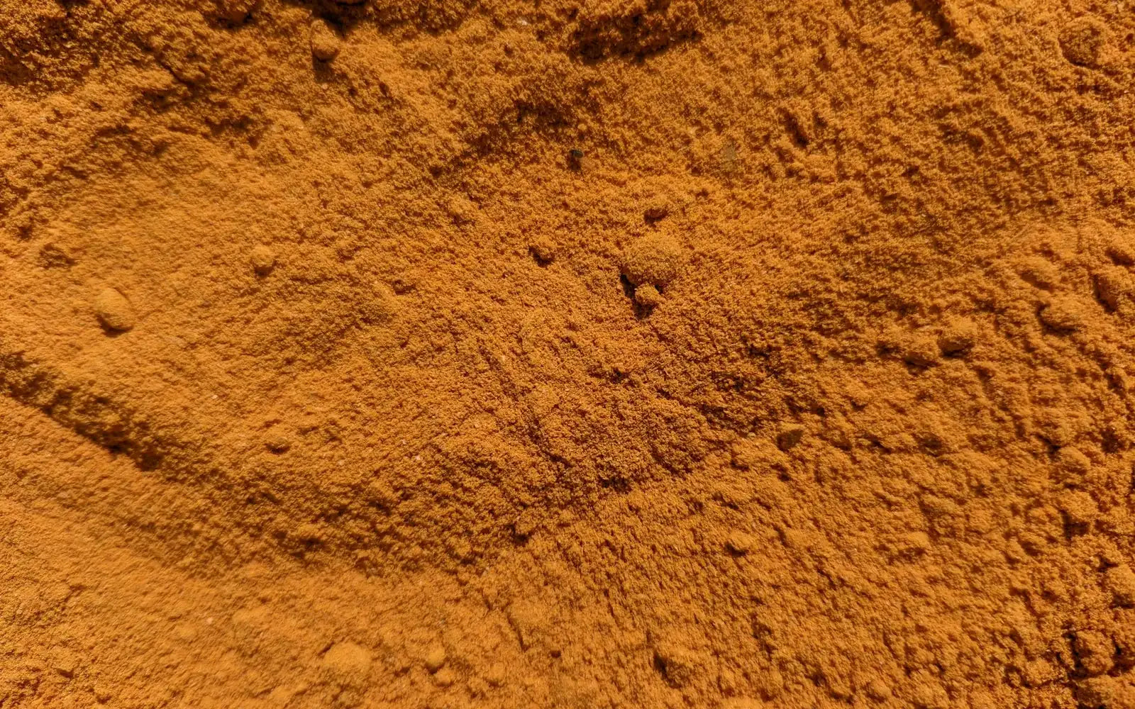 Le curcuma réveille l'éclat